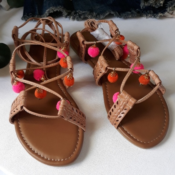 Steve Madden Shoes - ❤...  Steve Madden Pom Pom Sandals